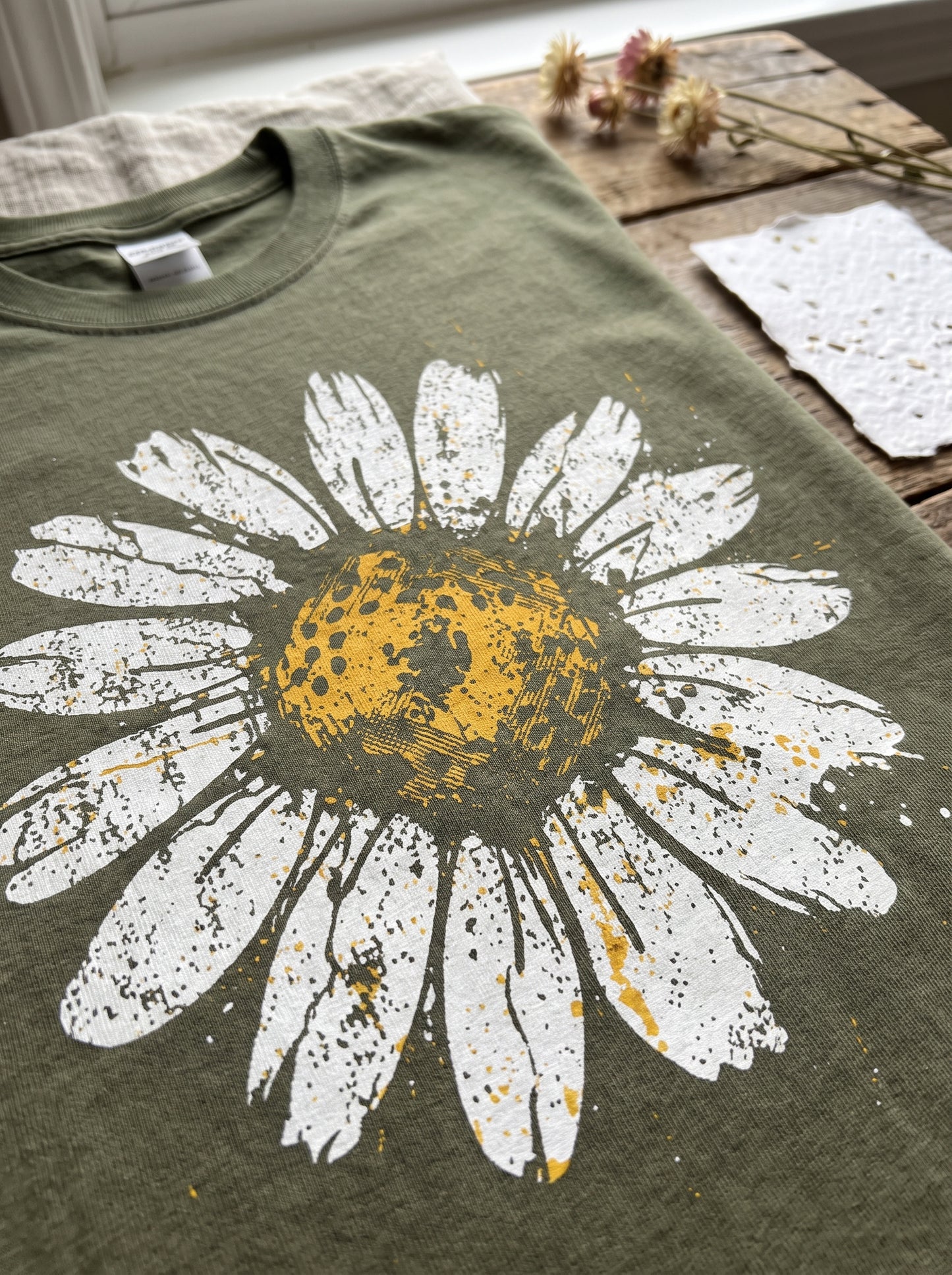Bold Daisy Ink Garden T-Shirt